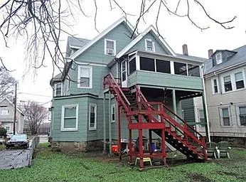 9 bed, 3000 sqft, $13,500 — Photo 1