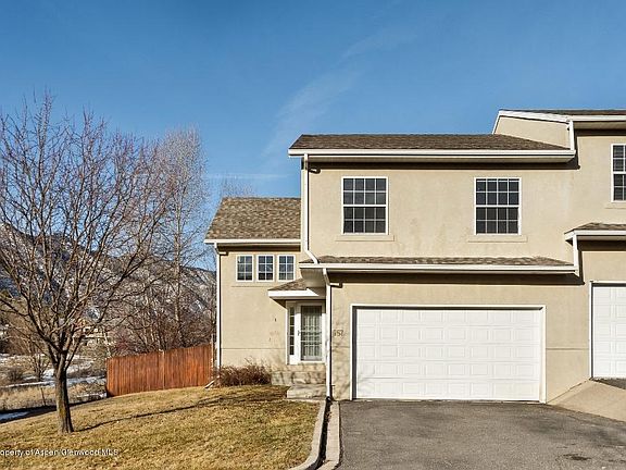 2nd image of 757 Pine Ct