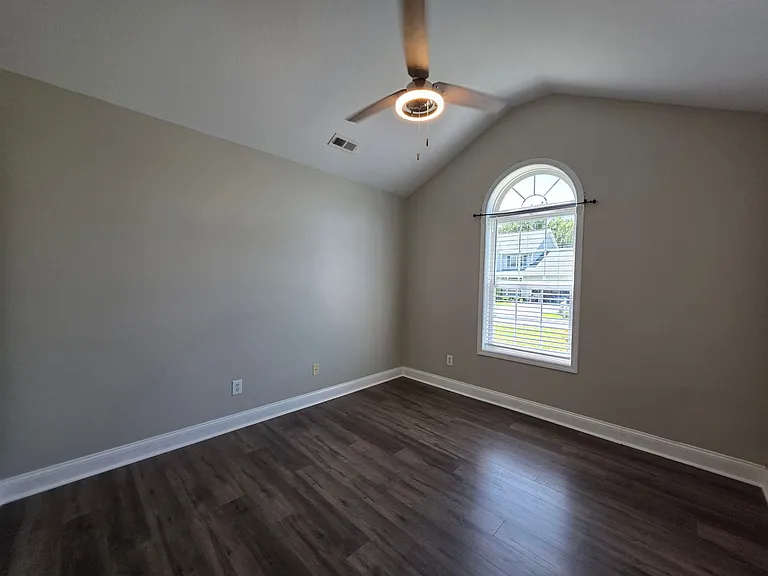 124 Weste Ave — Photo 16