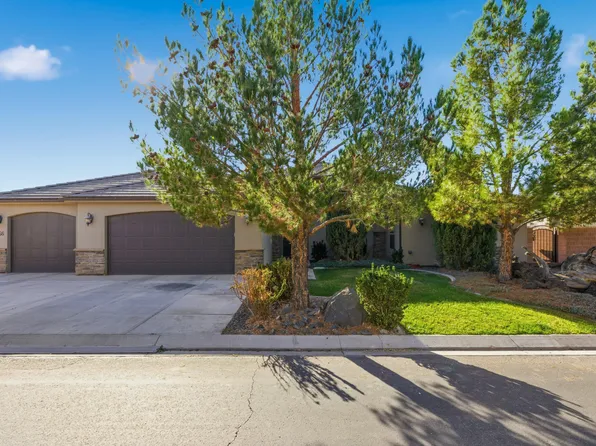 156 E Holly Way, Washington, UT 84780