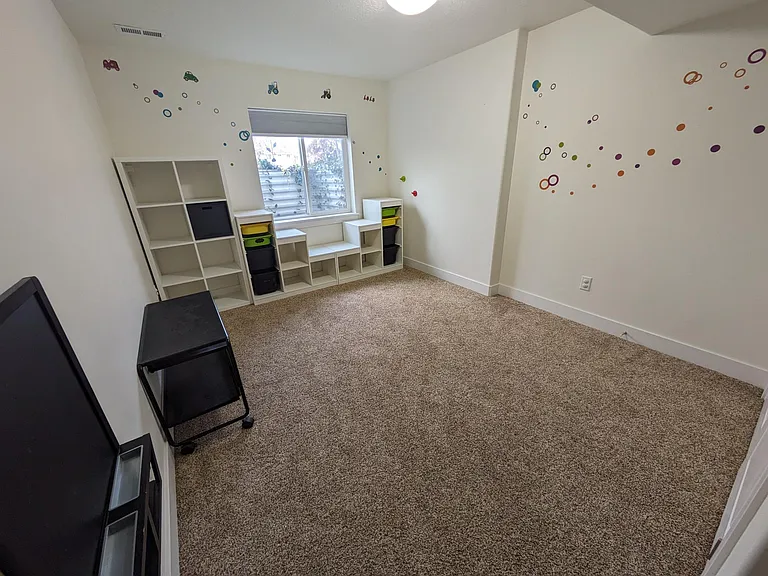 1519 S 620 W — Photo 38