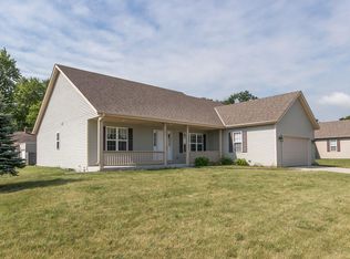 1835 Parkland Ct, Racine, WI 53402