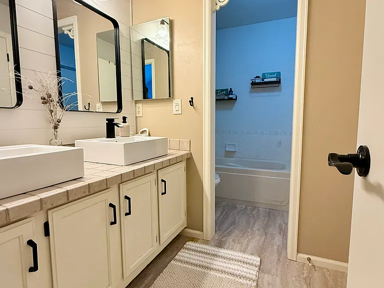 5714 W Atlantic Pl — Photo 17