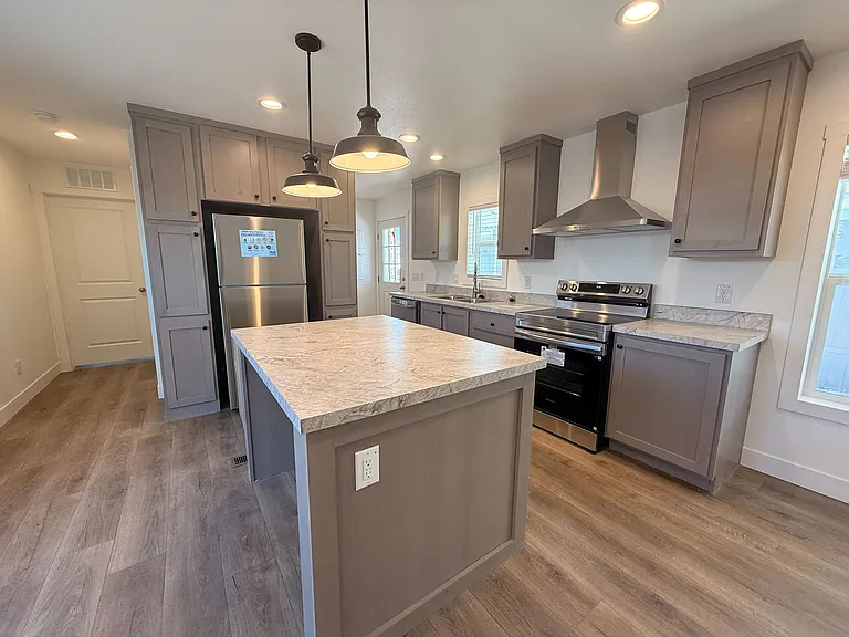 3601 E Wyoming Ave #411 — Photo 8