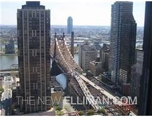 Rented by Douglas Elliman | media 23