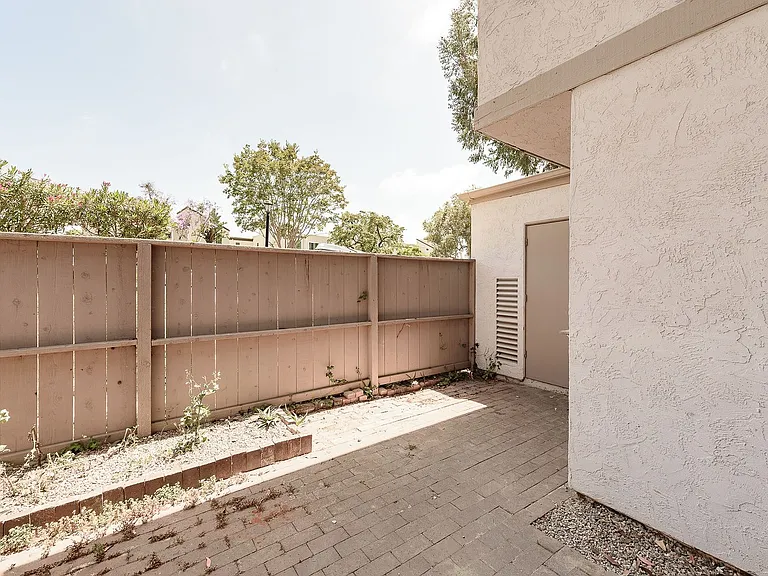 9653 Easter Way — Photo 22