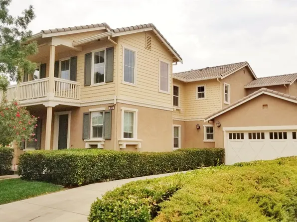 812 W Simplicidad St, Mountain House, CA 95391