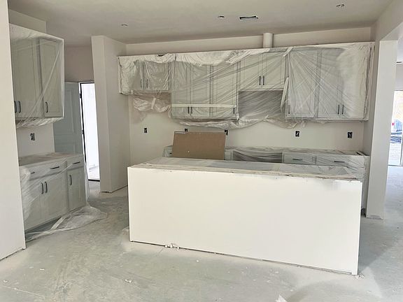 3155 Safe Harbor Drive, Homesite 62 Interior Image 4
