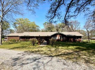 721 W George Pike Ln, Dewitt, AR 72042