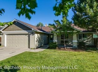 19972 Powers Rd, Bend, OR 97702