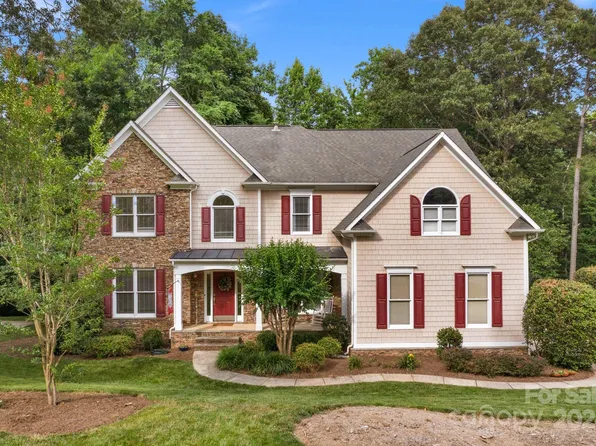 1211 High Brook Dr, Waxhaw, NC 28173