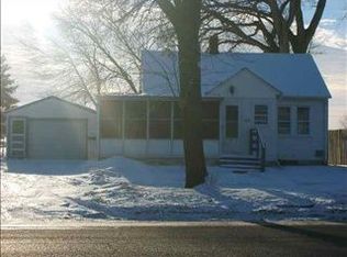 608 E Main St, Marshall, MN 56258