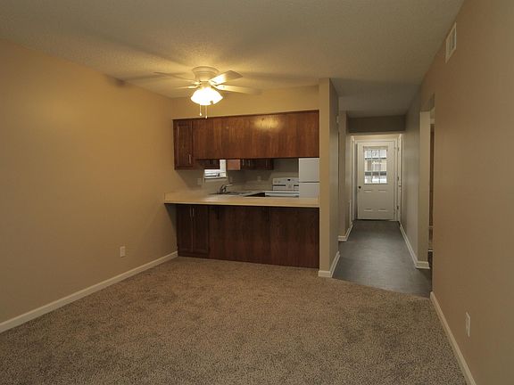 5th image of 7105 N Chas Dr #H