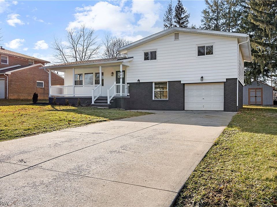 828 Highland Ave, Wadsworth, OH 44281 Zillow