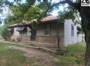 1602 N Walnut St, Kingman, KS 67068