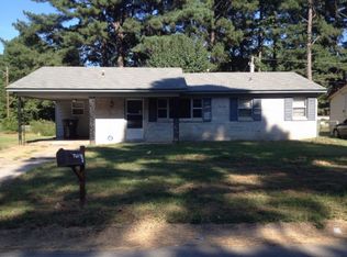 9403 Stardust Trl, Little Rock, AR 72209