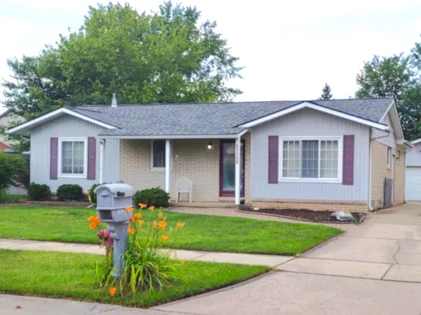 42150 Addison Ave, Canton, MI 48187