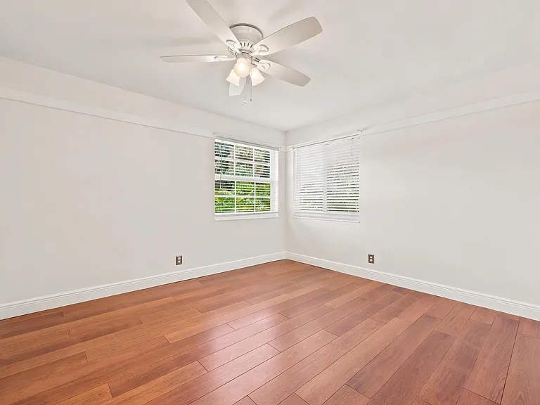 1222 SW 5th St — Photo 25