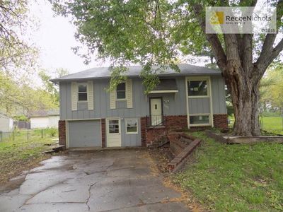 101 Erin St, Buckner, MO, 64016