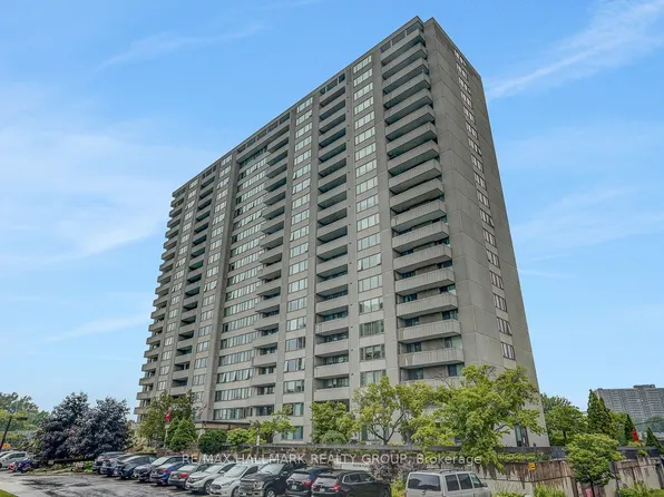 2625 Regina St #110, Ottawa, ON K2B 5W8