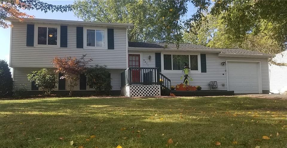 1st image of 8271 Carnation Dr