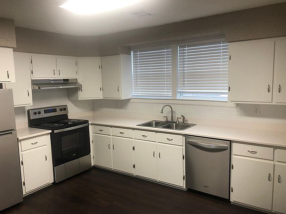 3rd image of 601 Houma Blvd