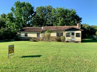 230 Rooster Rd, Batesville, AR 72501