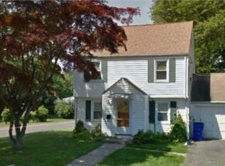93 Goodrich Dr, Wethersfield, CT 06109