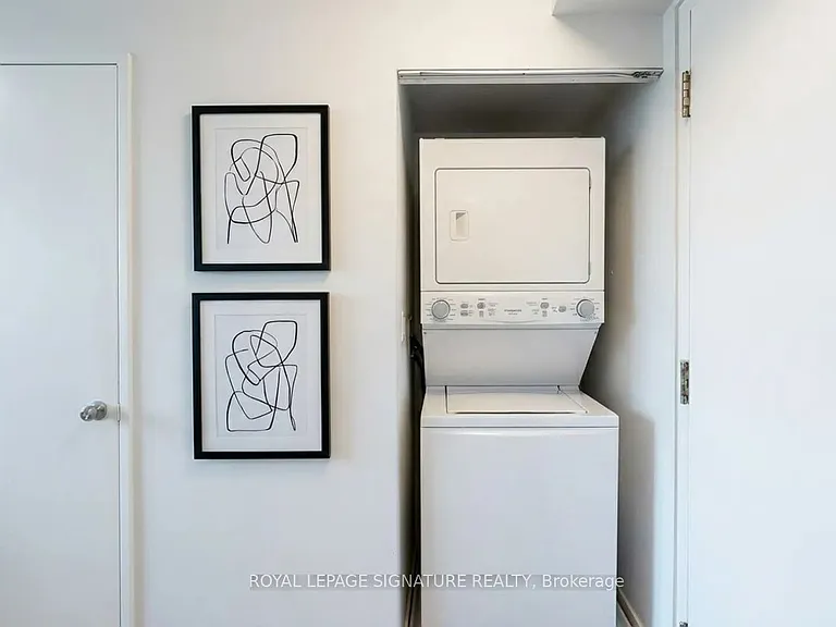 250 Manitoba St #702 — Photo 7