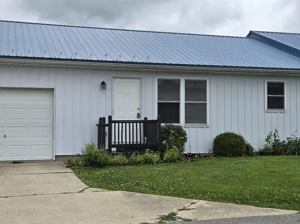 109 Marcus Dr, Akron, IN 46910