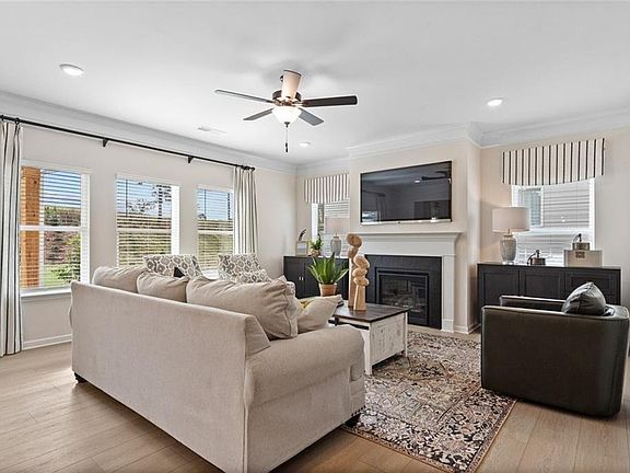 7th image of this home