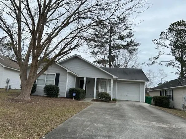 2893 Fawnwood Cir, Valdosta, GA 31602