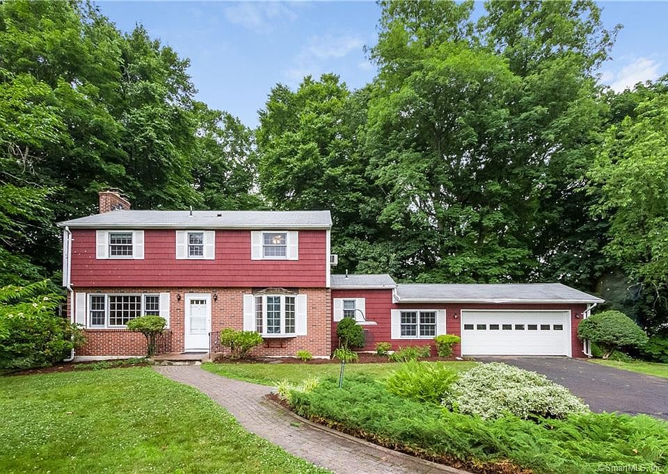 1st image of 49 Beechwood Ln
