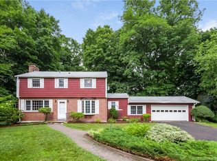 49 Beechwood Ln, South Glastonbury, CT 06073