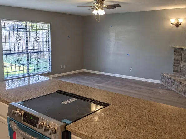 4930 Prairie Ridge Rd, Houston, TX 77053