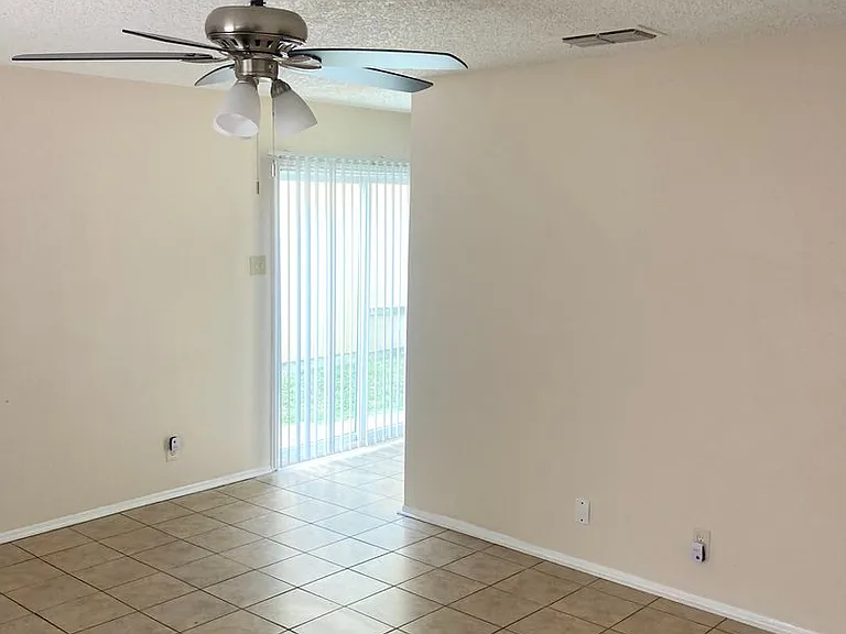 4339 Lehman Dr — Photo 2