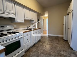 49 Saint Marys St #4-R, Brookline, MA 02446