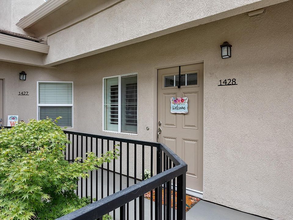 1st image of 1400 Moon Cir Unit 1428