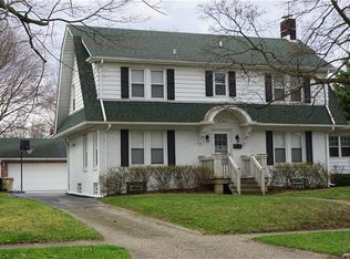 2762 Oak Park Blvd, Cuyahoga Falls, OH 44221