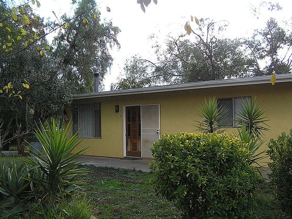 3rd image of 28939 Pleasant Knoll Ln