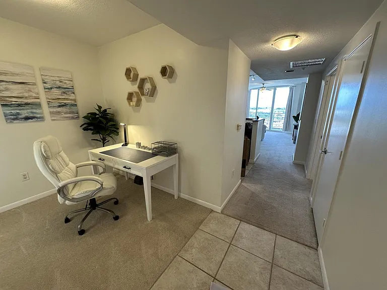 1551 N Flagler Dr #1106 — Photo 3