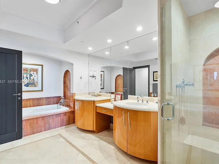17875 Collins Ave #3005 — Photo 25