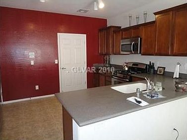 5th image of 8998 Appellation Ave