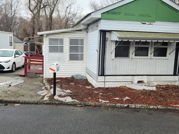 261 Newbury St #82-C, Peabody, MA 01960