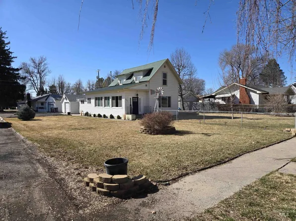 387 E Avenue A, Wendell, ID 83355