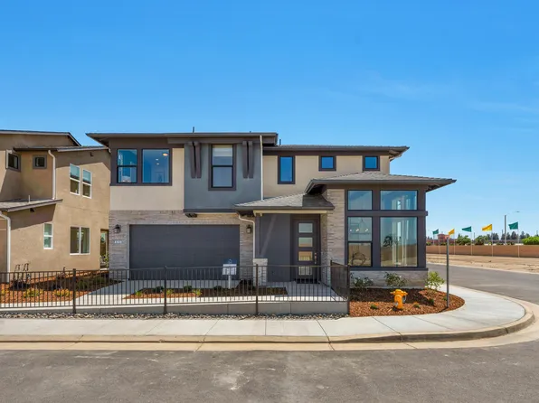 923 Lisbon Avenue, Tulare, CA 93274