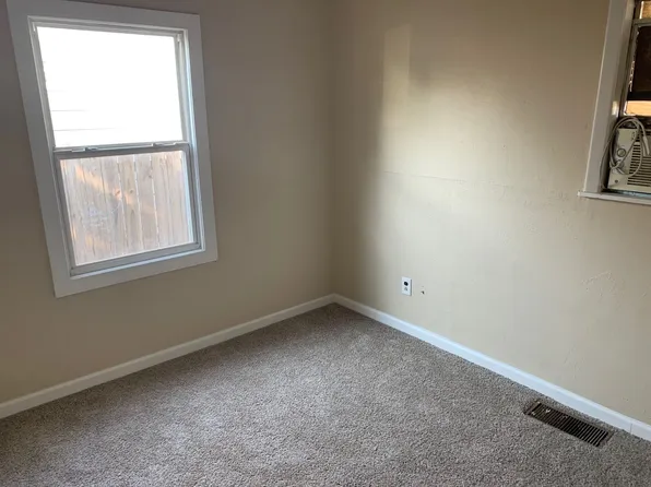 4602 Bowie St, Amarillo, TX 79110