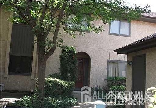 1st image of 42 Ashford Dr