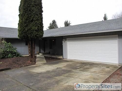 2nd image of 8518 Lawson Ct SE