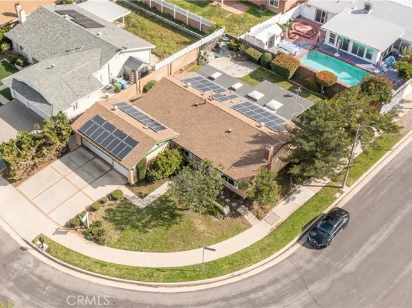 21914 Kingsbury St, Chatsworth, CA 91311